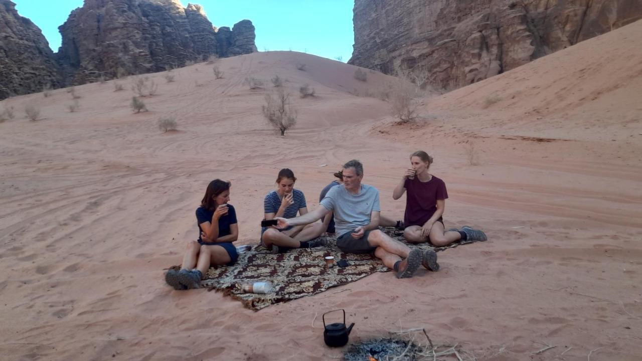 Enad desert camp Wadi Rum Eksteriør bilde