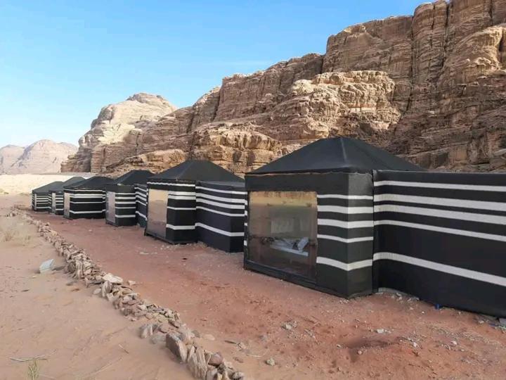 Enad desert camp Wadi Rum Eksteriør bilde