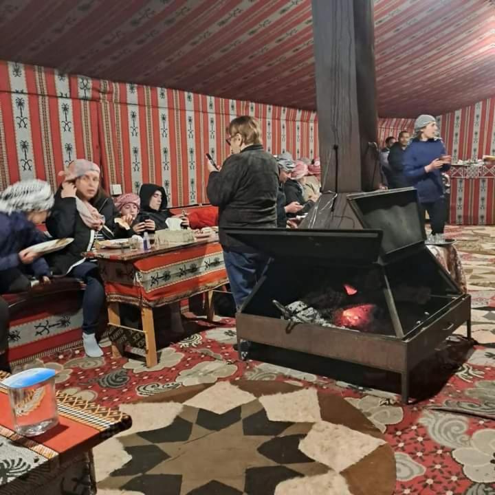 Enad desert camp Wadi Rum Eksteriør bilde